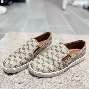 Michael Kors Beige and Brown Slip-On Loafers